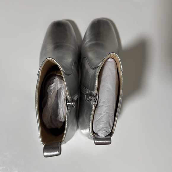 Coach Boots - Picture 2 of 4